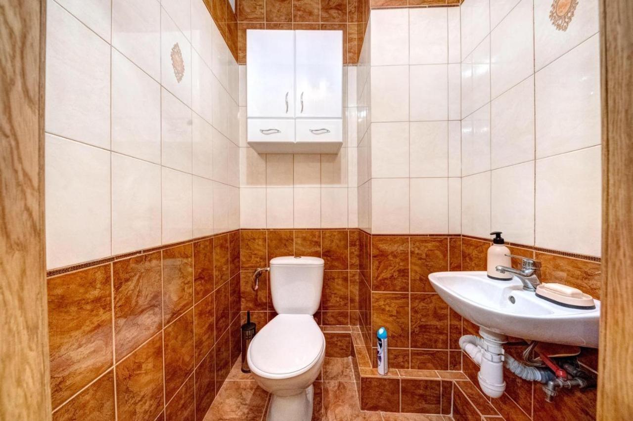 Modern Apartment Near Park Kiev Luaran gambar